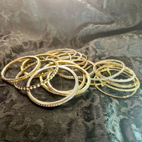 An Armful of Sparkly, Shiny Bangles - Picture 3 of 8